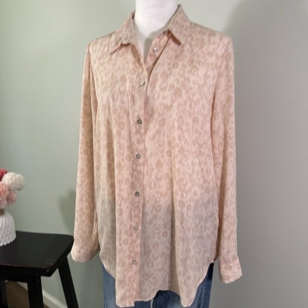 Rachel Zoe Pink Leopard Blouse Large Long Sleeve Button‎ Down - Picture 2 of 9